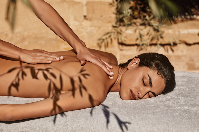 RELAXING AROMACOLOGIY MASSAGE 80 MIN.